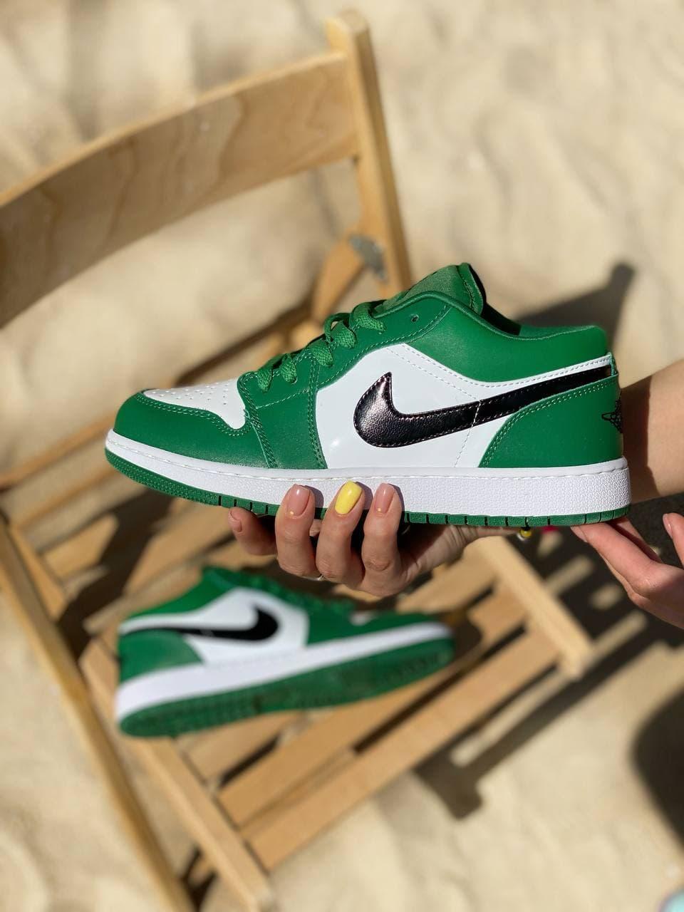 Nike Air Jordan Retro 1 Low Green White «Black Logo»