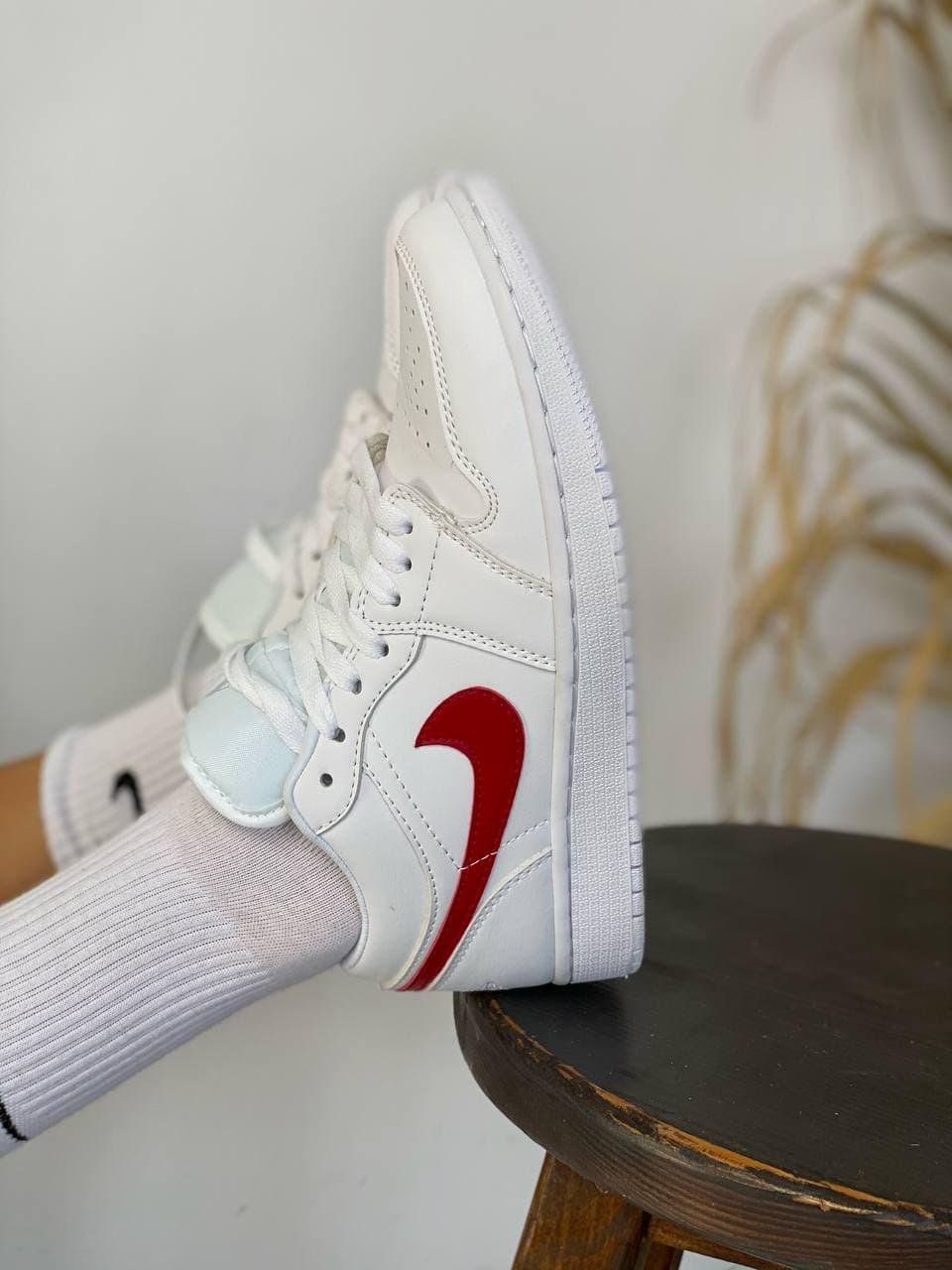 Nike Air Jordan Retro 1 Low White «Red Logo»
