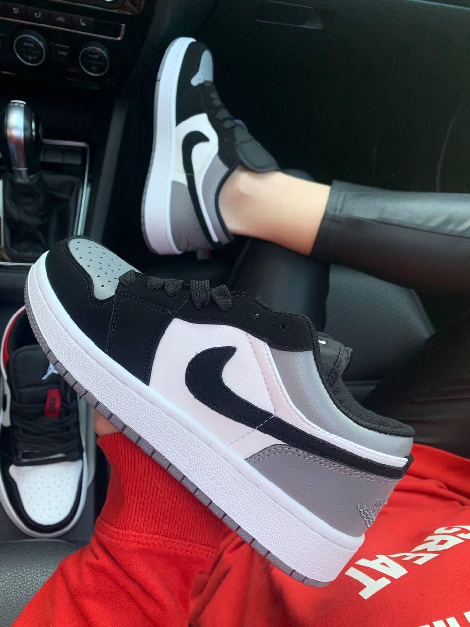 Nike Air Jordan Retro 1 Low Black White Grey