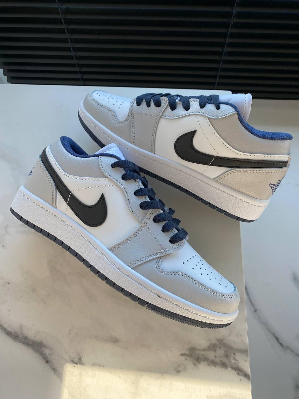 Nike Air Jordan Retro 1 Low Grey White Blue