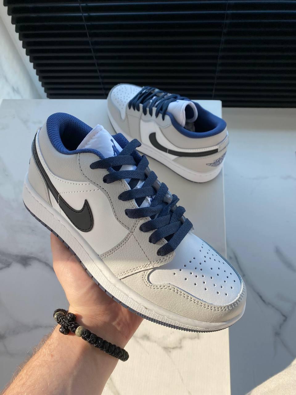Nike Air Jordan Retro 1 Low Grey White Blue