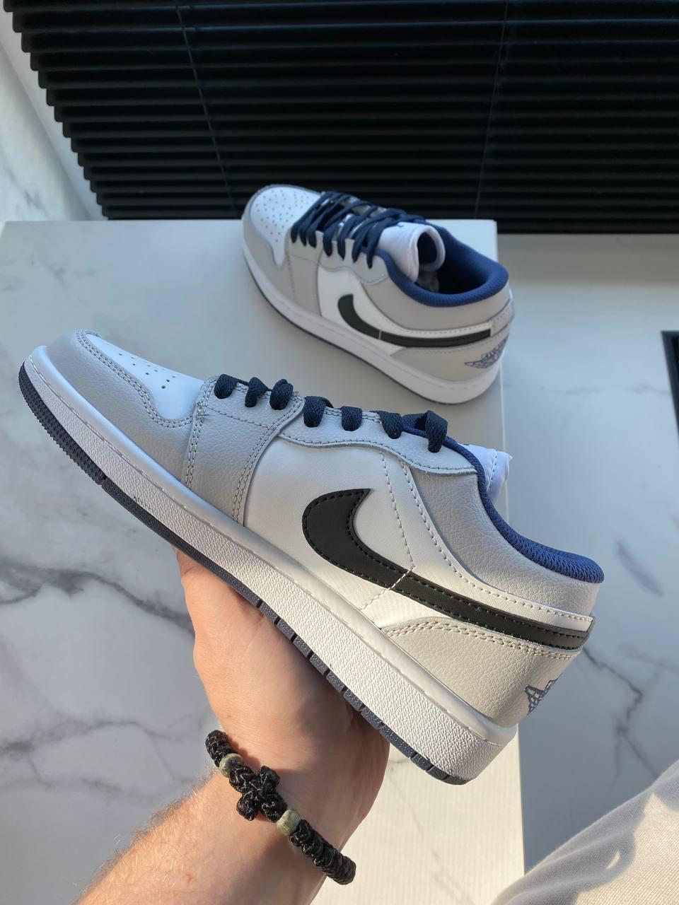 Nike Air Jordan Retro 1 Low Grey White Blue