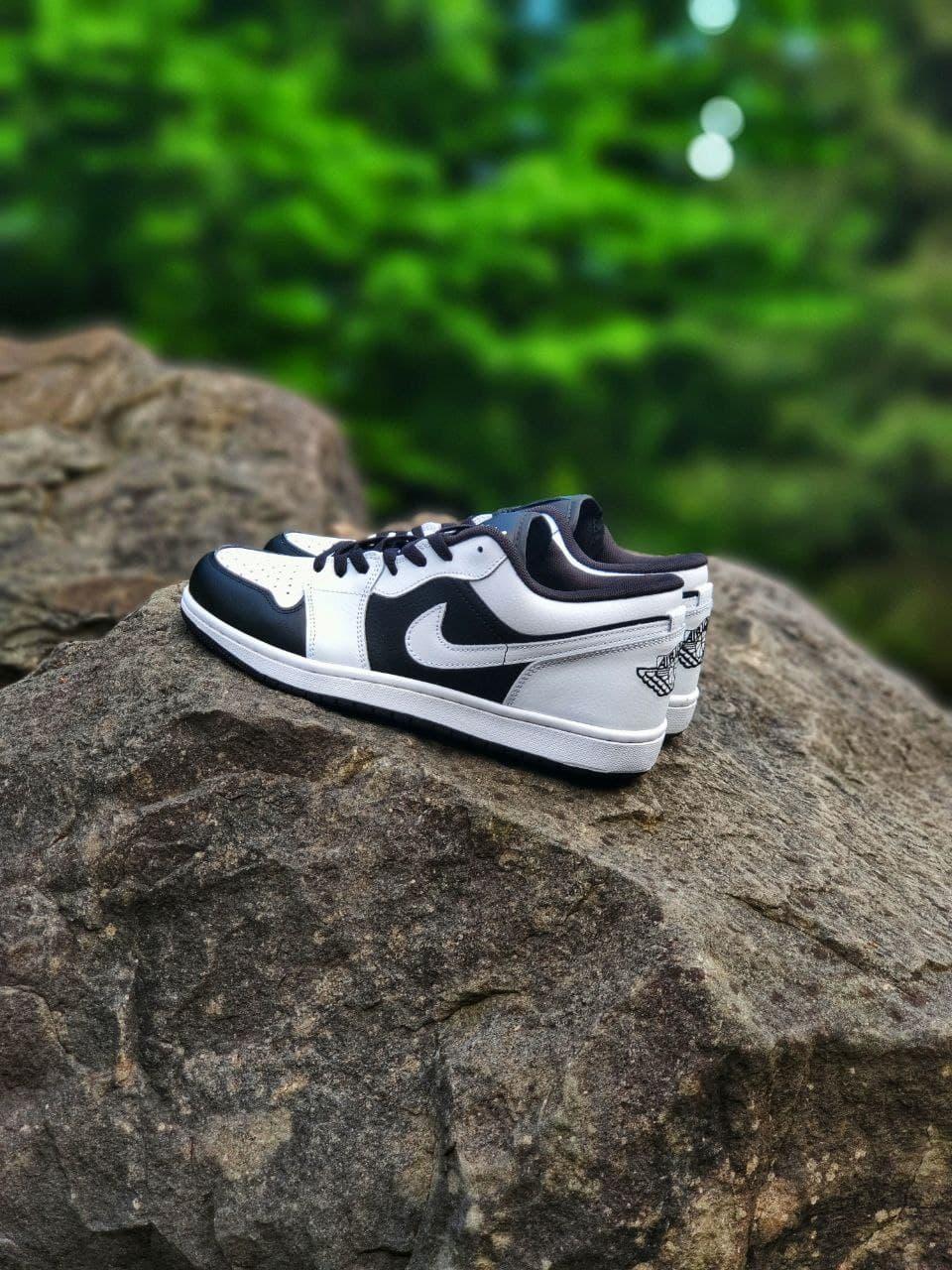 Nike Air Jordan Retro 1 Low White Black