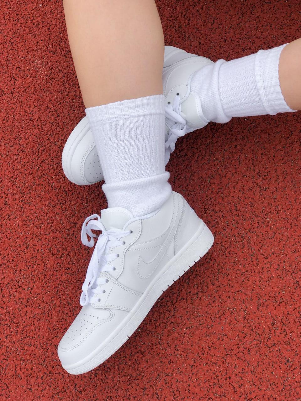 Nike Air Jordan Retro 1 Low Full White