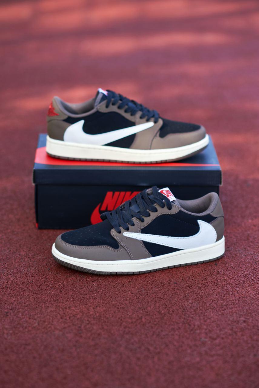 Nike Air Jordan Retro 1 Low x Travis Scott