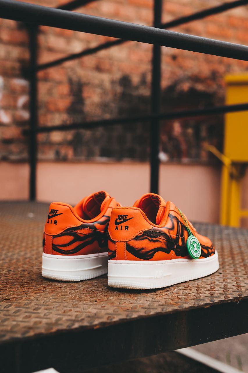 Nike Air Force 1 Skeleton QS Orange