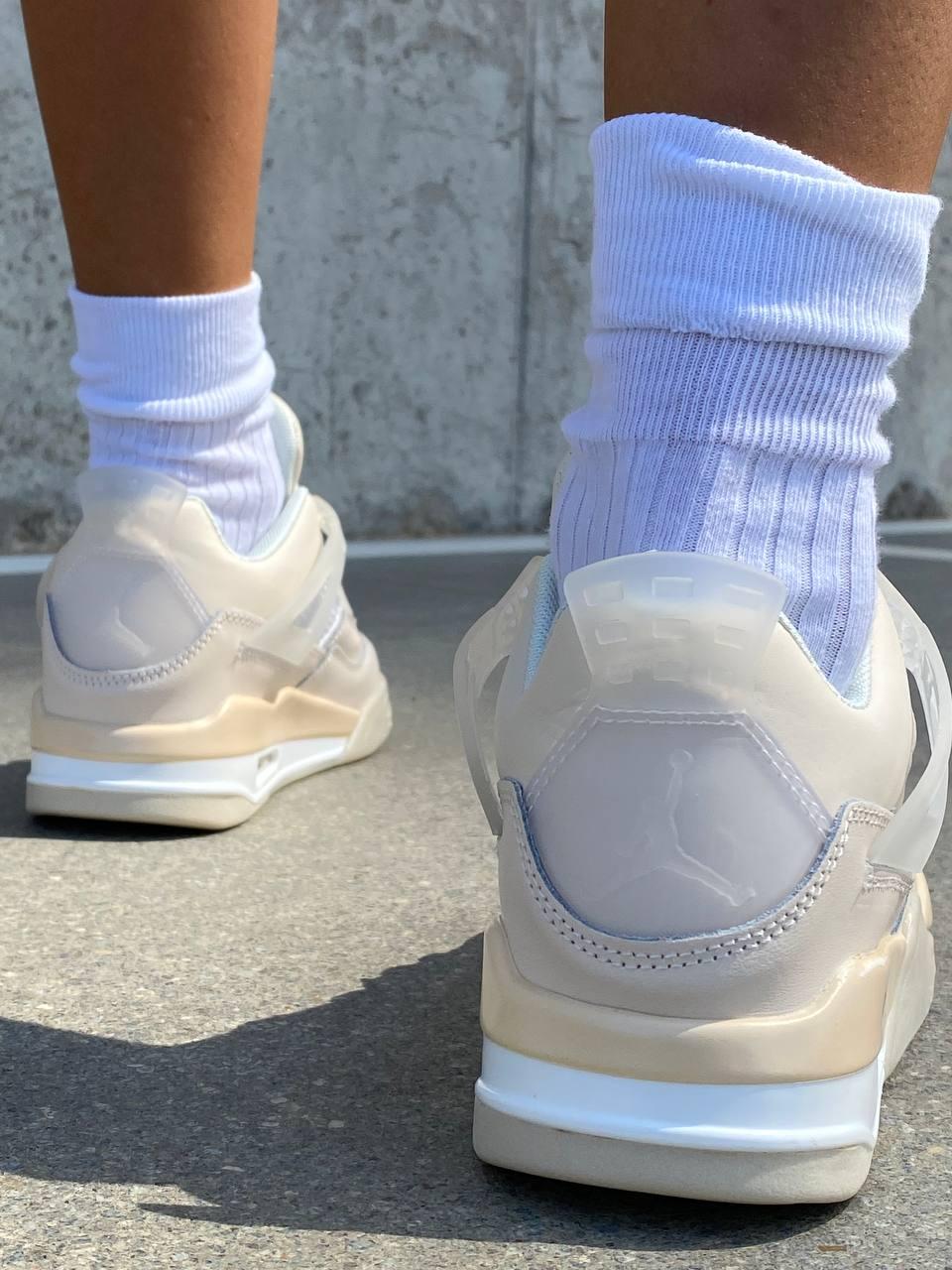 Nike Air Jordan Retro 4 Beige 3