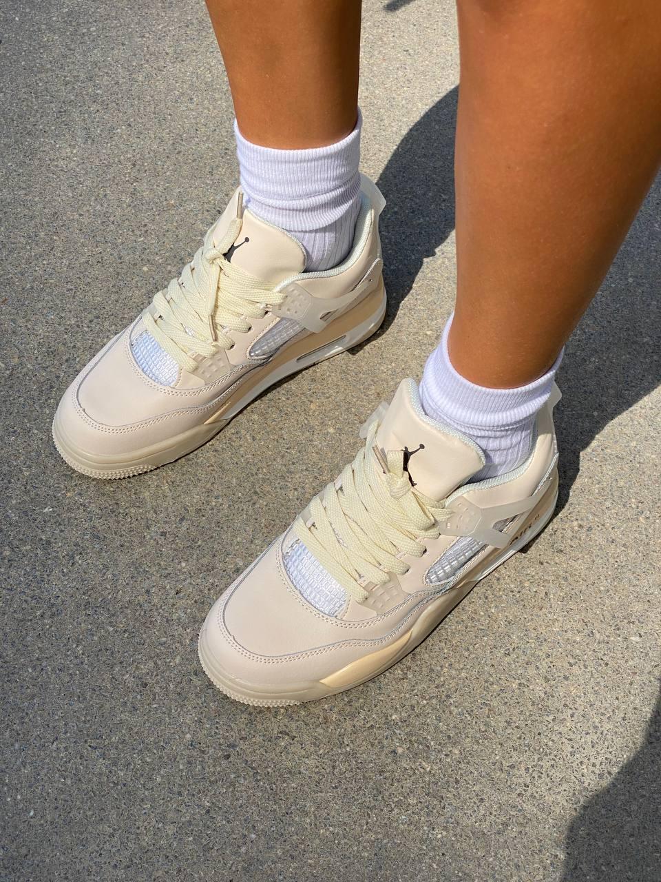 Nike Air Jordan Retro 4 Beige 3