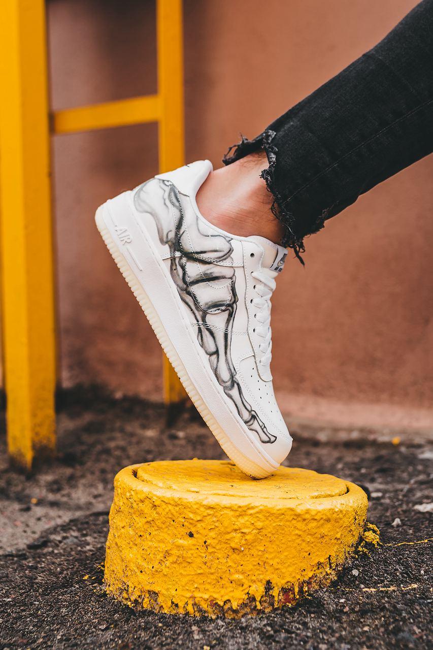 Nike Air Force 1 Skeleton QS White