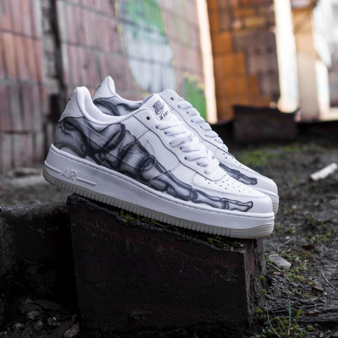 Nike Air Force 1 Skeleton QS White