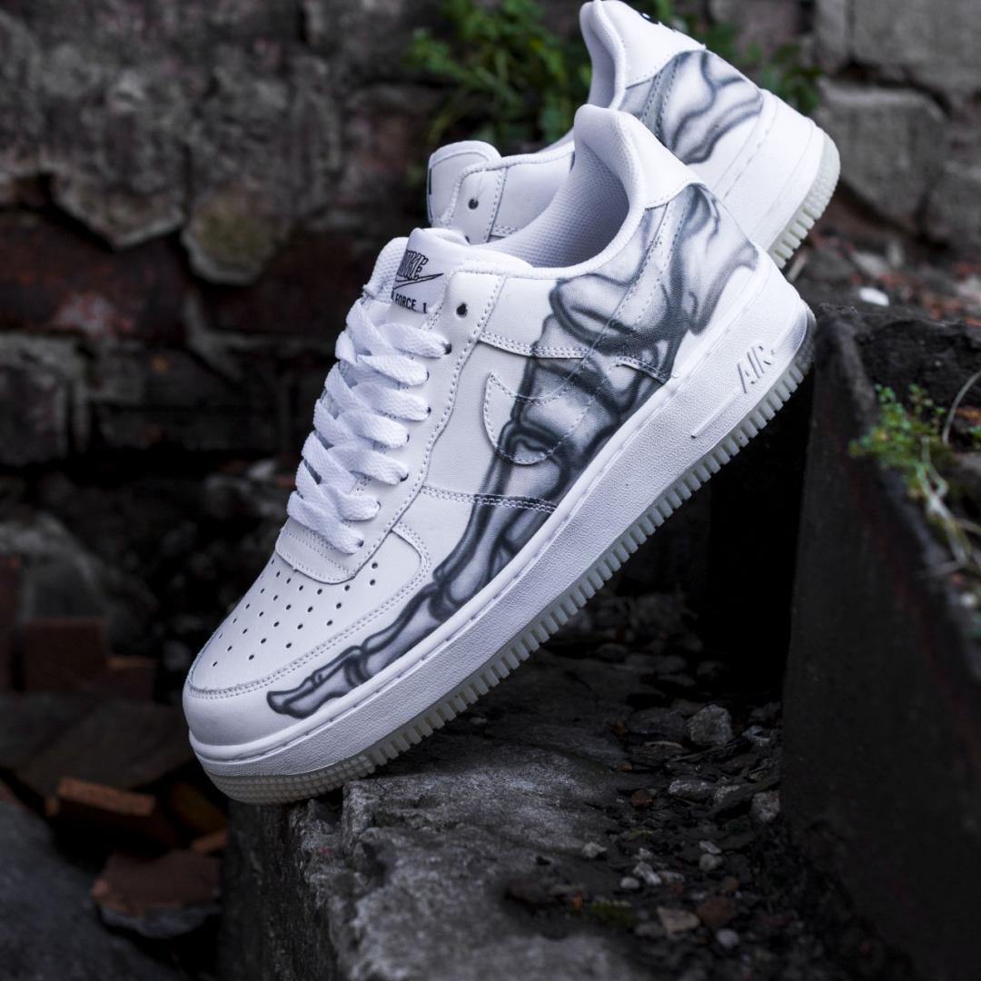 Nike Air Force 1 Skeleton QS White