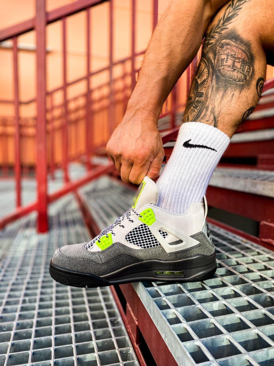 Nike Air Jordan Retro 4 SE Neon v2