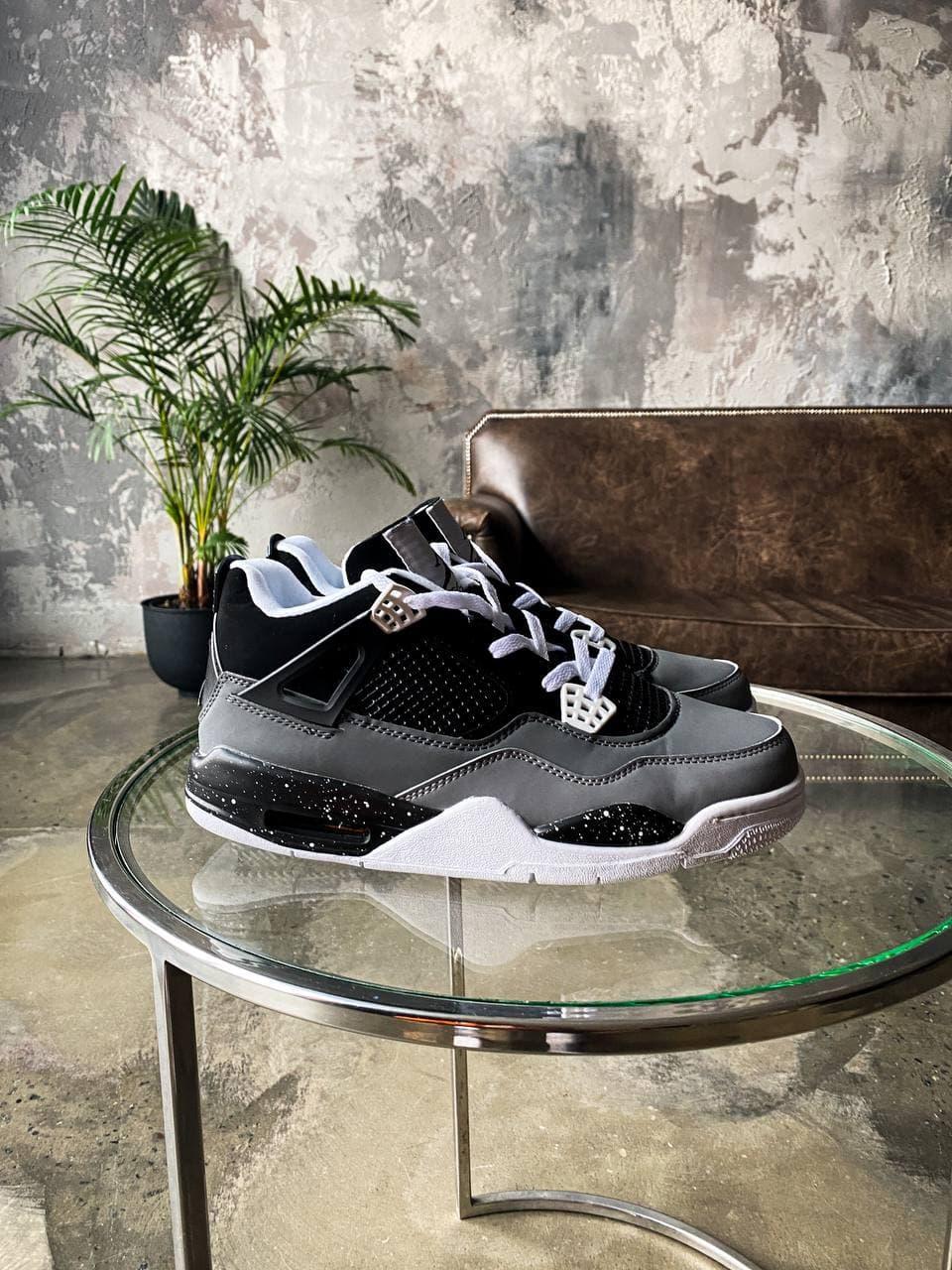 Nike Air Jordan Retro 4 Stelth