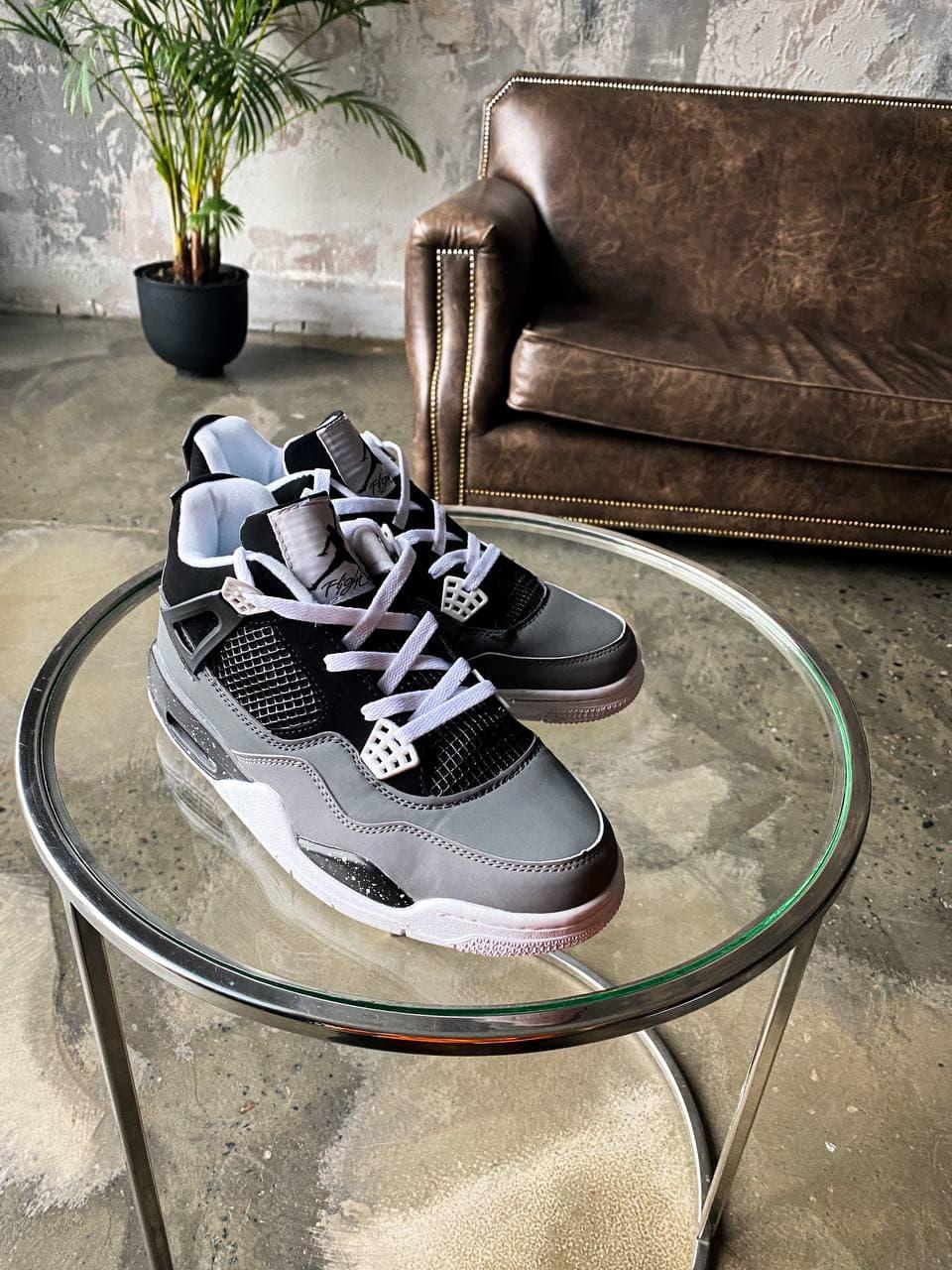 Nike Air Jordan Retro 4 Stelth