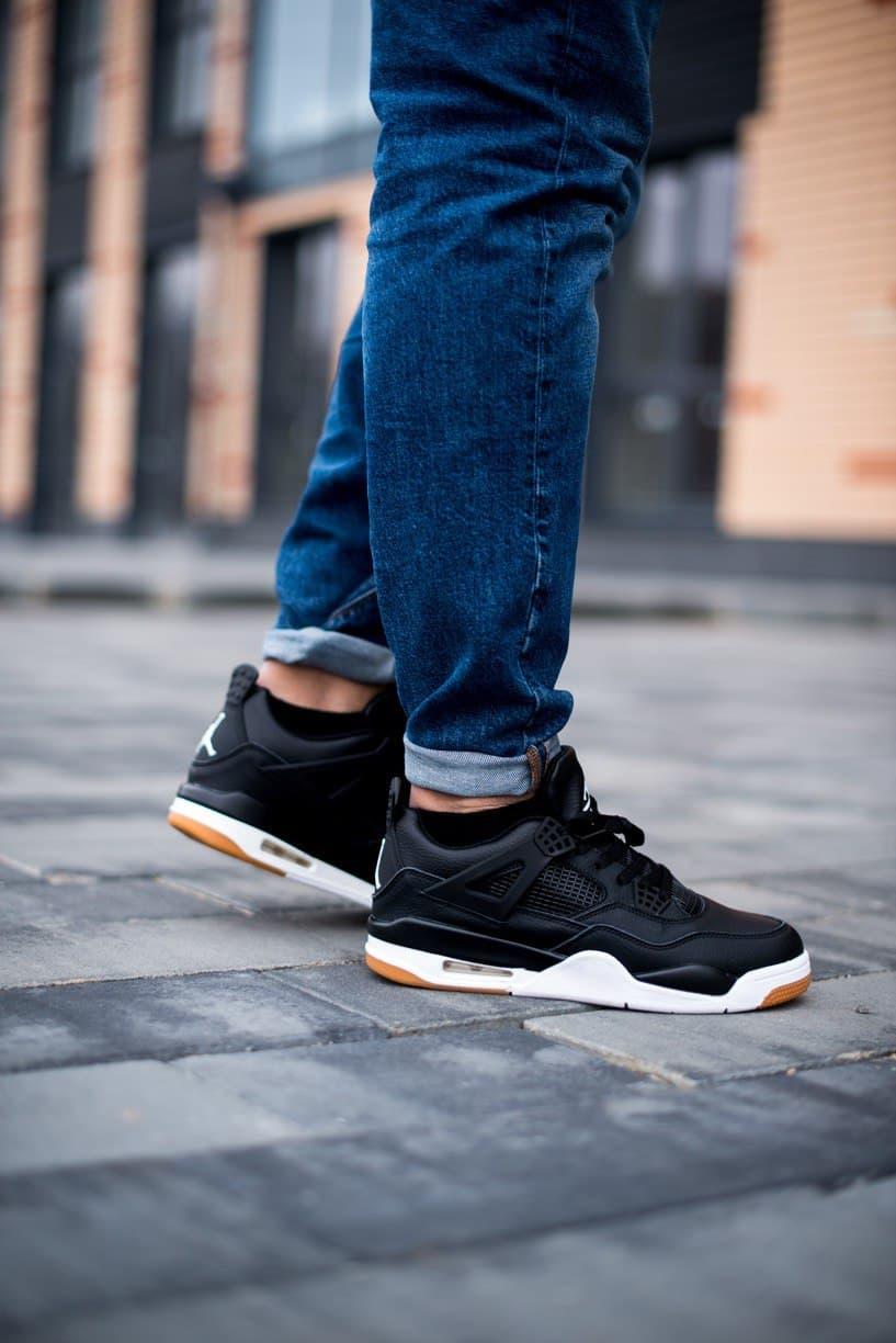 Nike Air Jordan Retro 4 Laser Black Gum 2