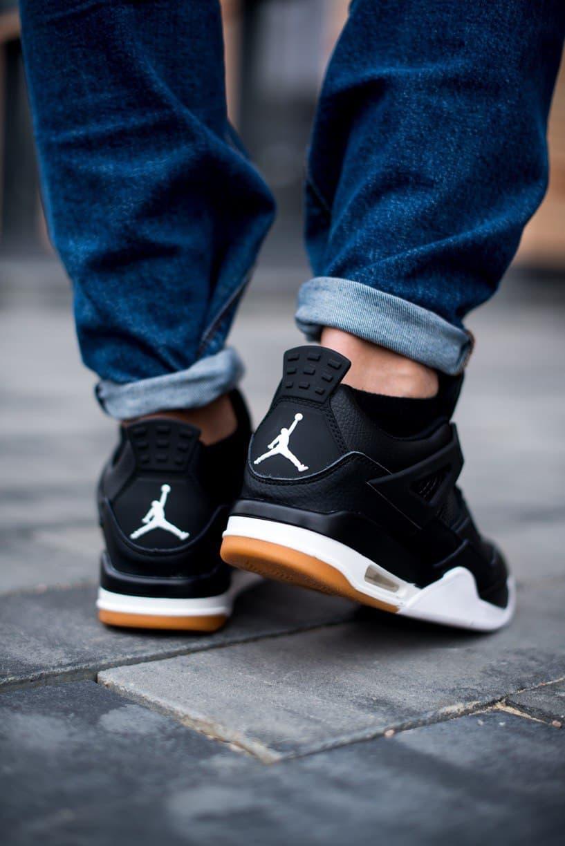 Nike Air Jordan Retro 4 Laser Black Gum 2