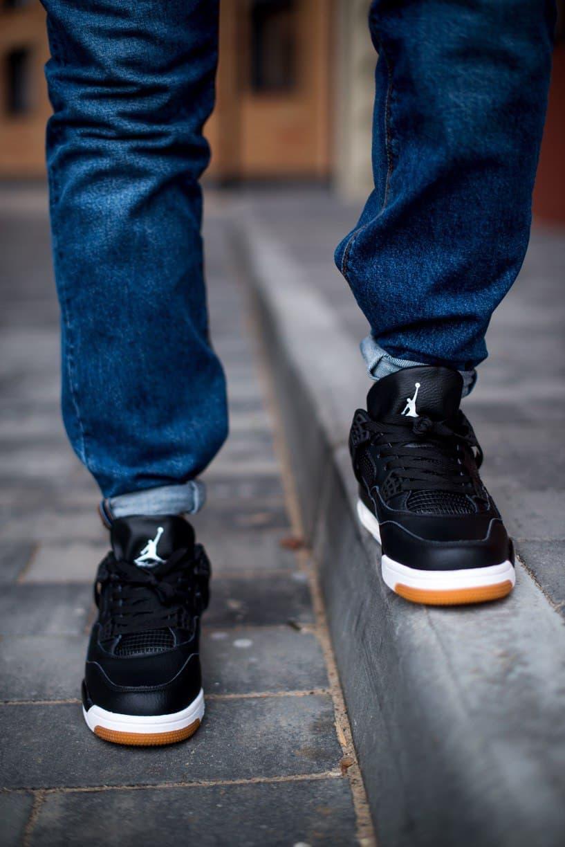 Nike Air Jordan Retro 4 Laser Black Gum 2