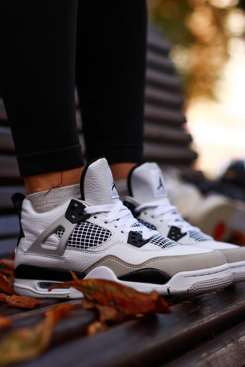 Nike Air Jordan Retro 4 Military
