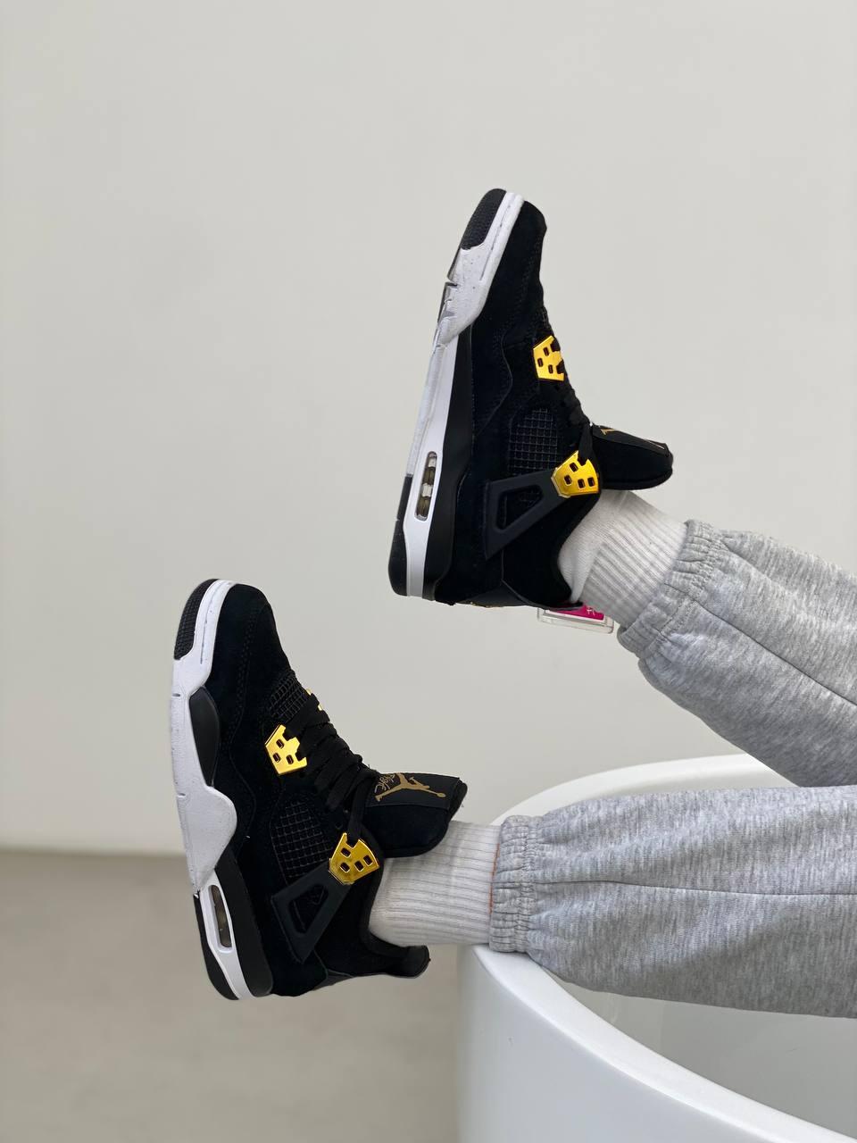Nike Air Jordan Retro 4 Black White