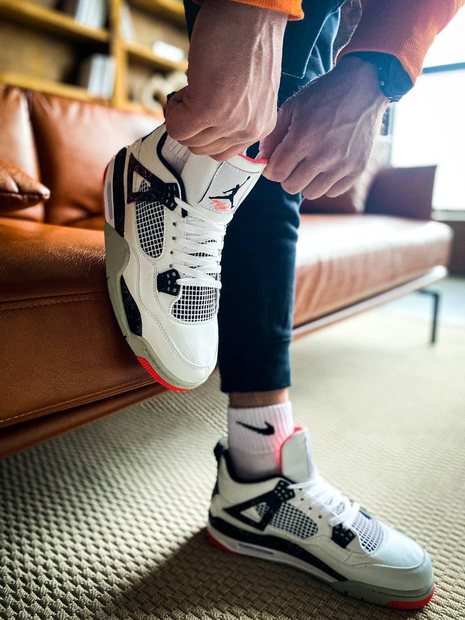 Nike Air Jordan Retro 4 Fight Nostalgia 1