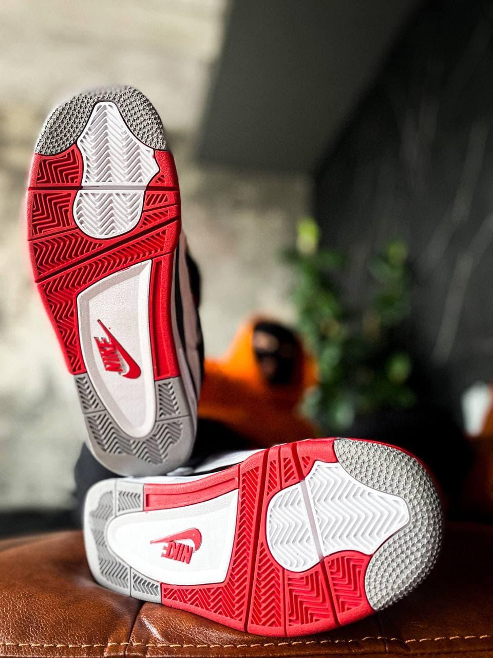 Nike Air Jordan Retro 4 Fire Red