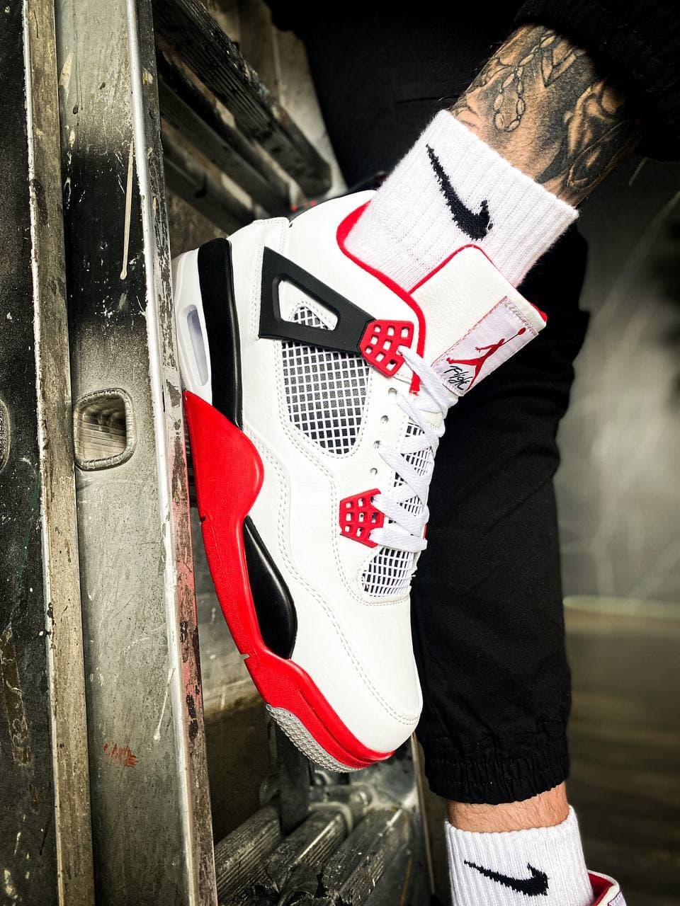 Nike Air Jordan Retro 4 Fire Red