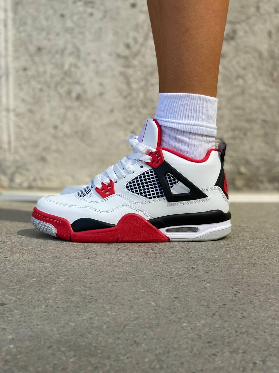 Nike Air Jordan Retro 4 Fire Red