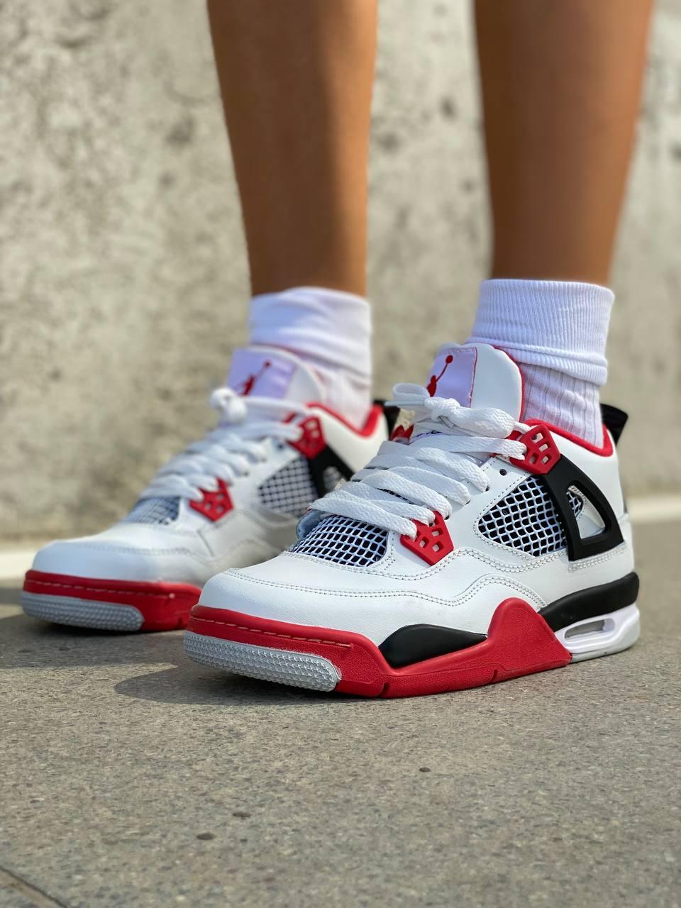 Nike Air Jordan Retro 4 Fire Red