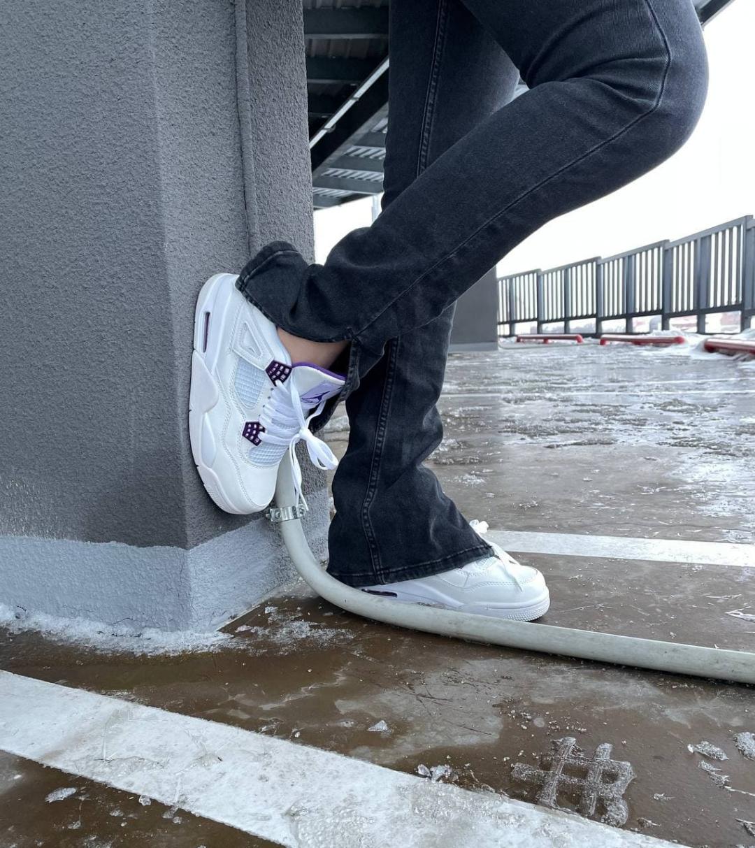 Nike Air Jordan Retro 4 Metallic Purple