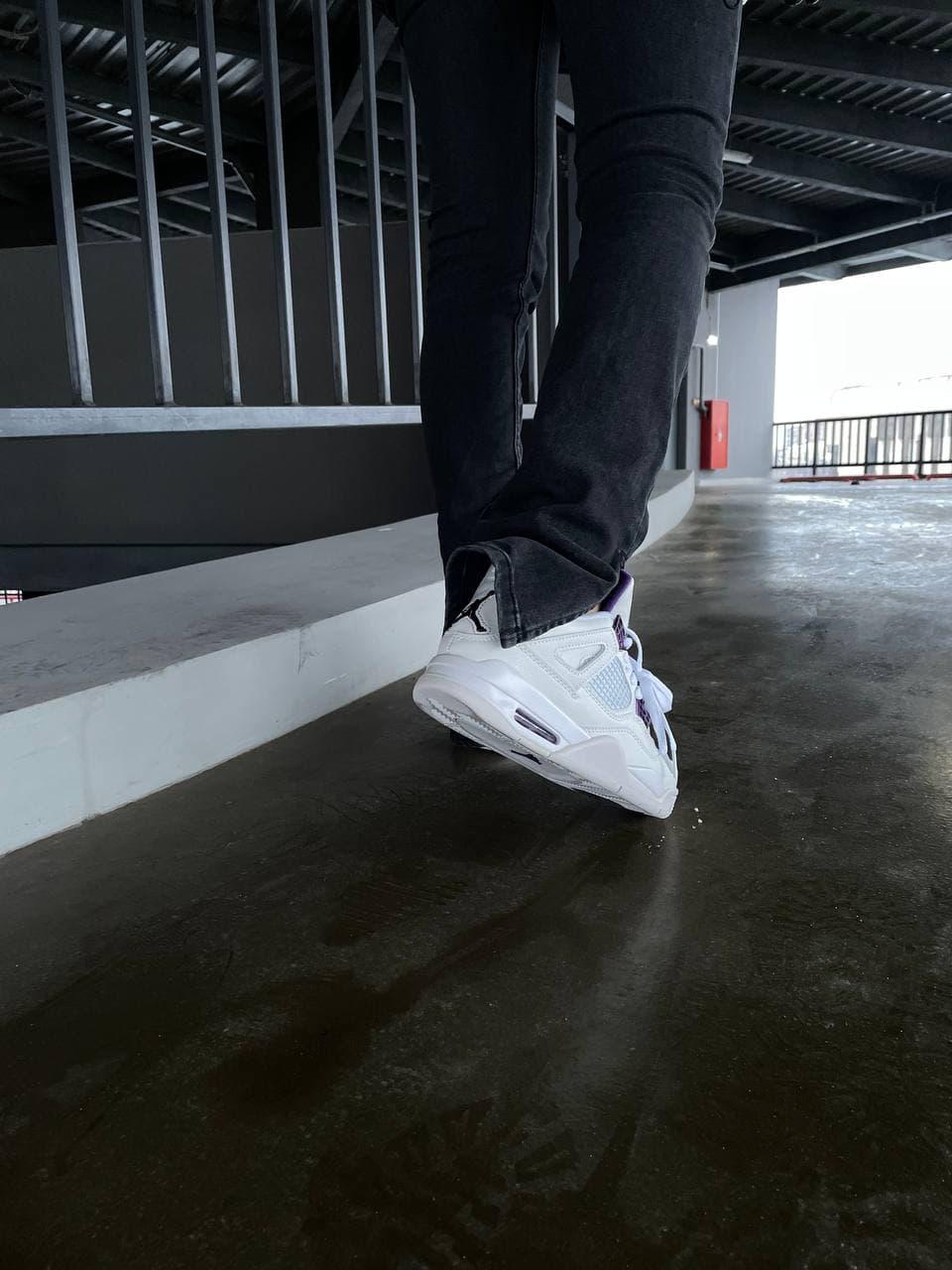 Nike Air Jordan Retro 4 Metallic Purple
