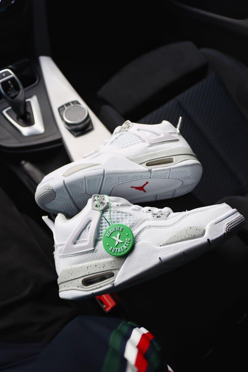 Nike Air Jordan Retro 4 White Oreo