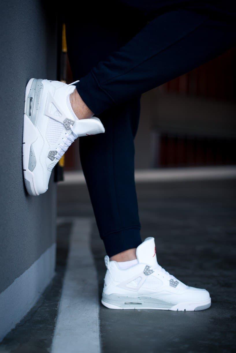 Nike Air Jordan Retro 4 White Oreo