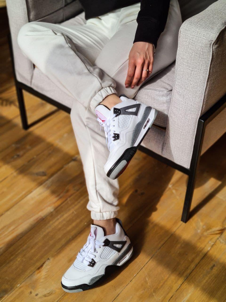 Nike Air Jordan Retro 4 White Cement