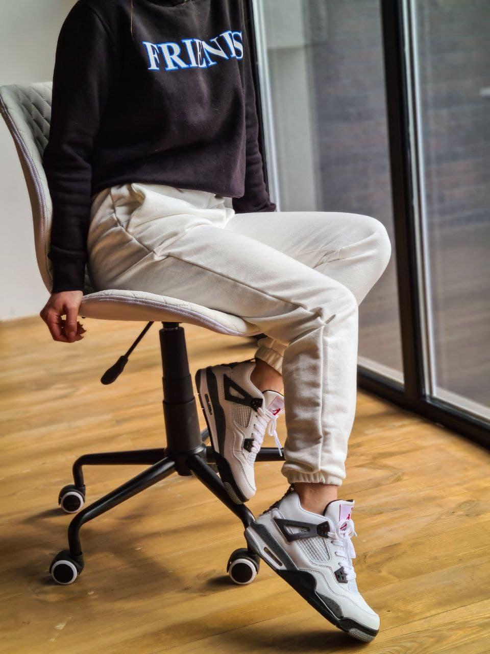 Nike Air Jordan Retro 4 White Cement