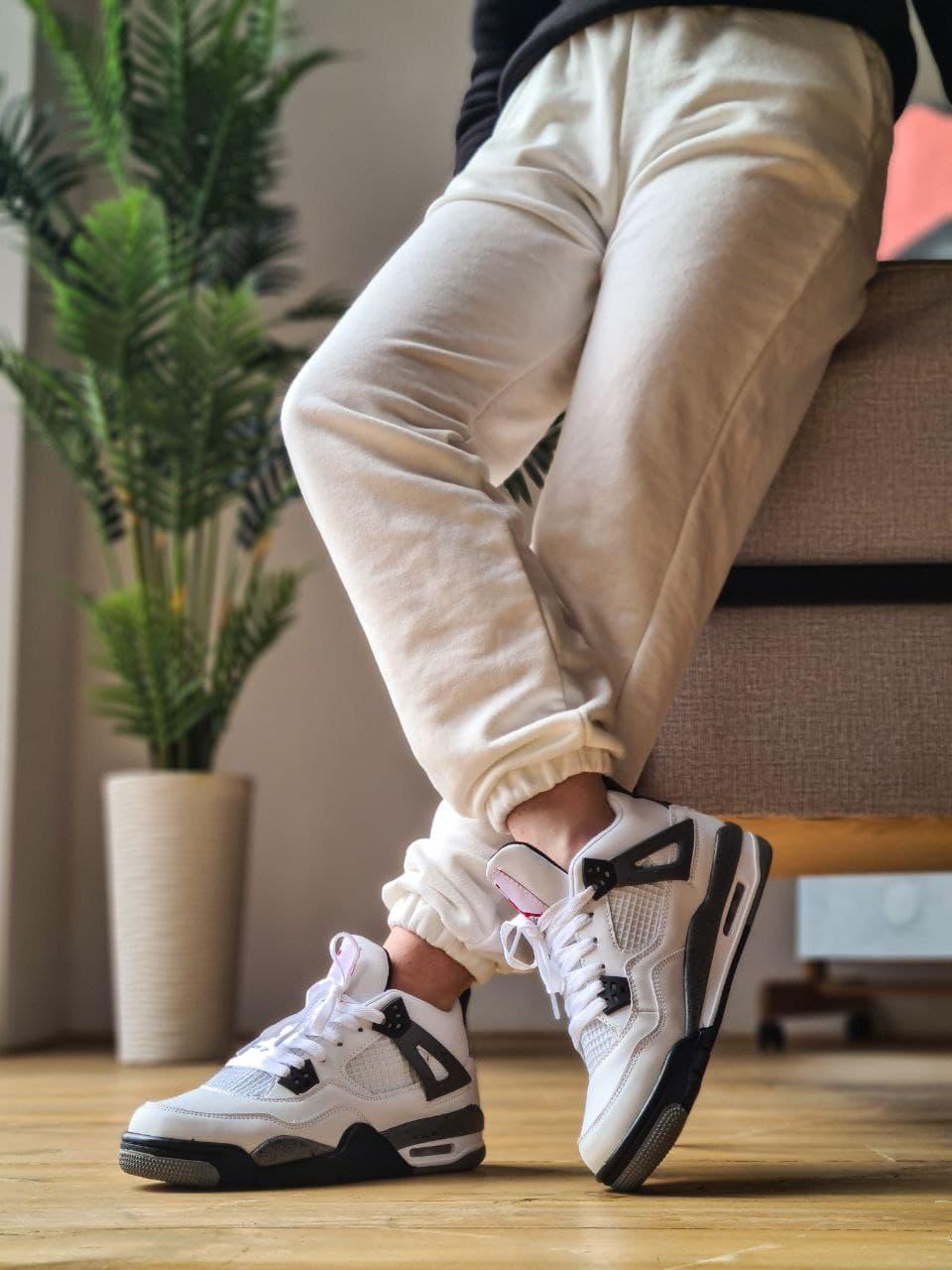 Nike Air Jordan Retro 4 White Cement