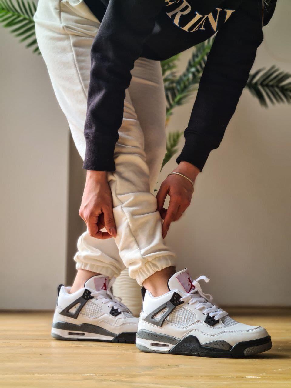 Nike Air Jordan Retro 4 White Cement