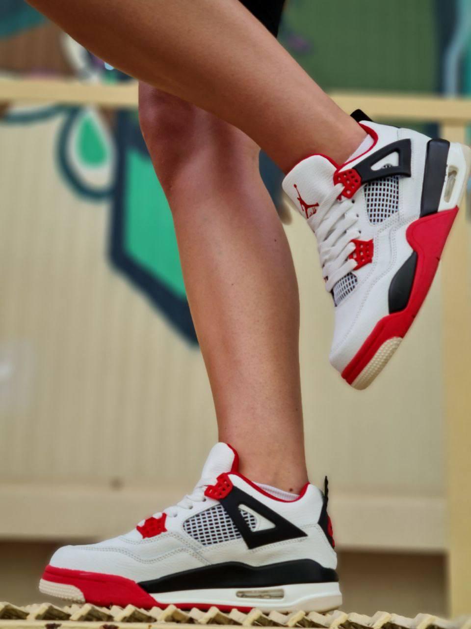 Nike Air Jordan Retro 4 Fire Red v2