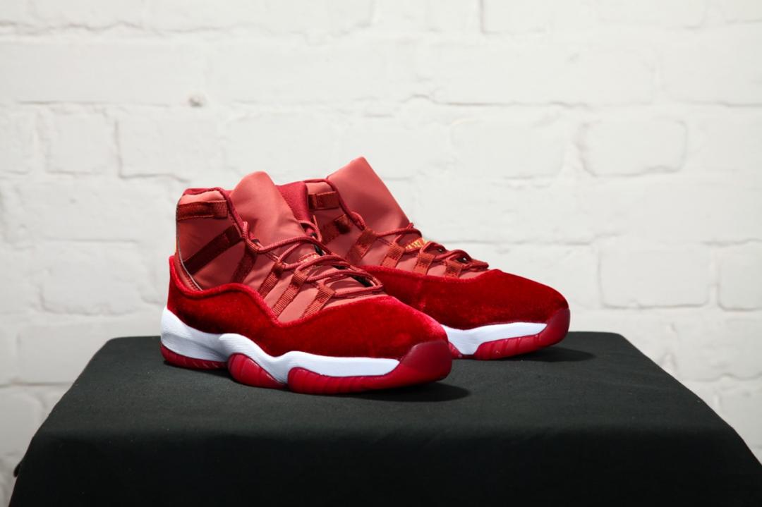 Nike Air Jordan Retro 11 Velvet Night Maroon