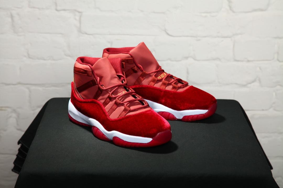 Nike Air Jordan Retro 11 Velvet Night Maroon