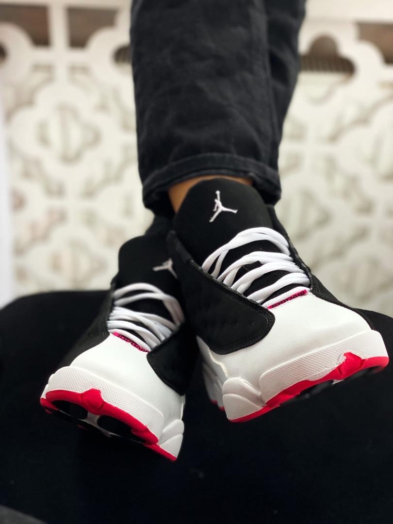 Nike Air Jordan Retro 13 Black White Pink