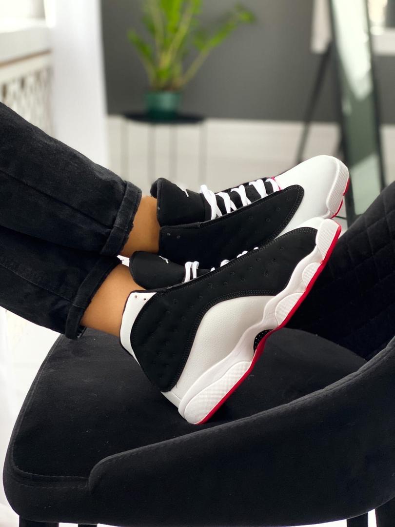 Nike Air Jordan Retro 13 Black White Pink