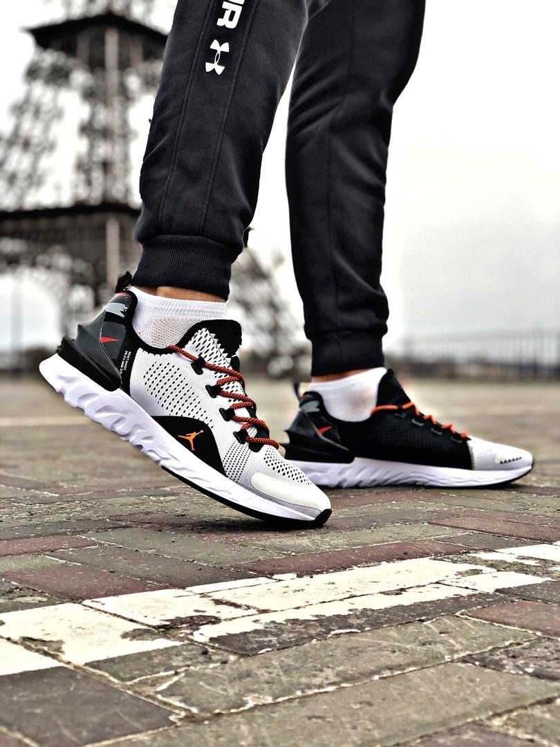 Nike Air Jordan React Havoc Black White Red 1