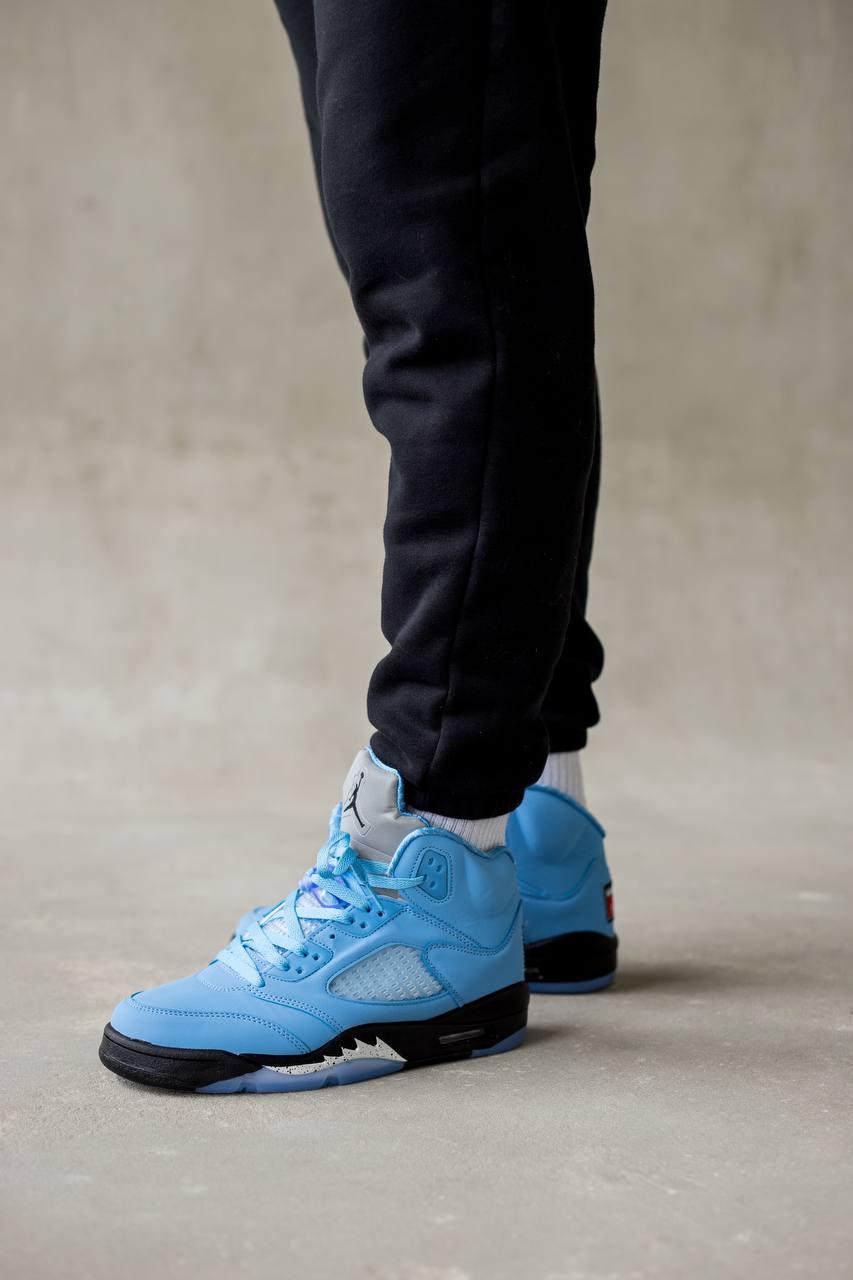 Nike Air Jordan Retro 5 UNC