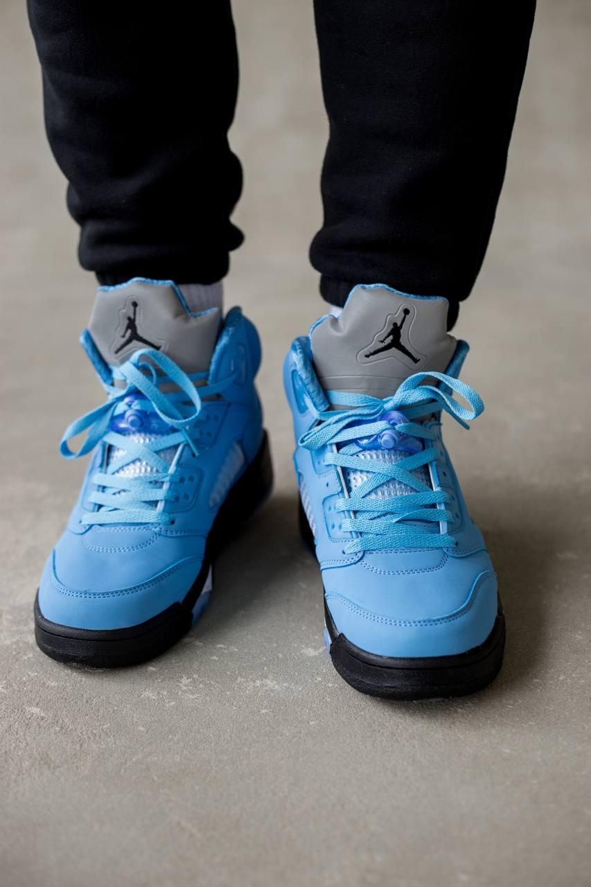 Nike Air Jordan Retro 5 UNC
