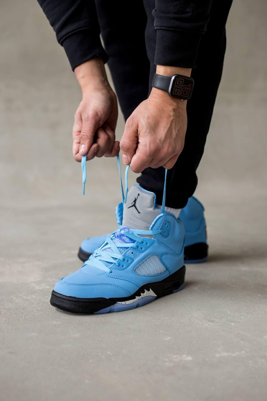 Nike Air Jordan Retro 5 UNC