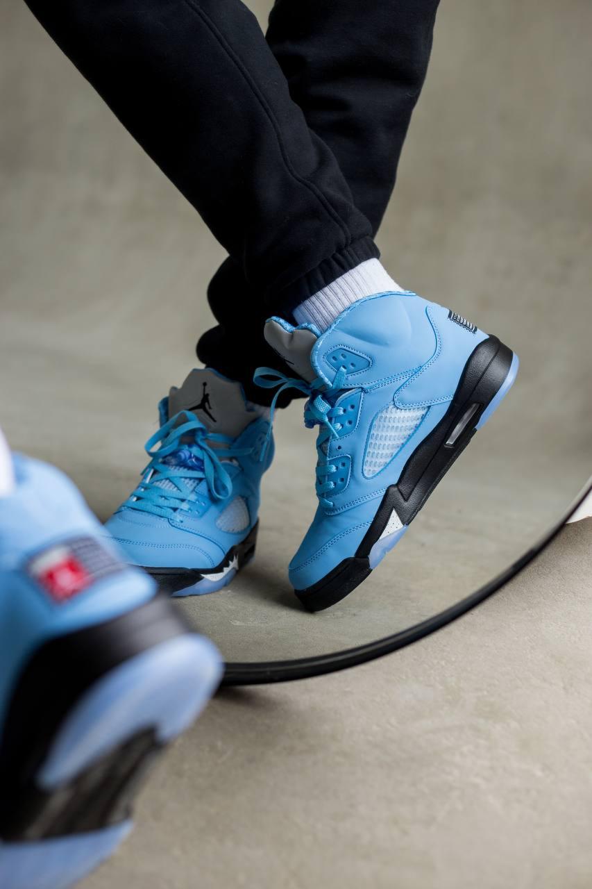 Nike Air Jordan Retro 5 UNC