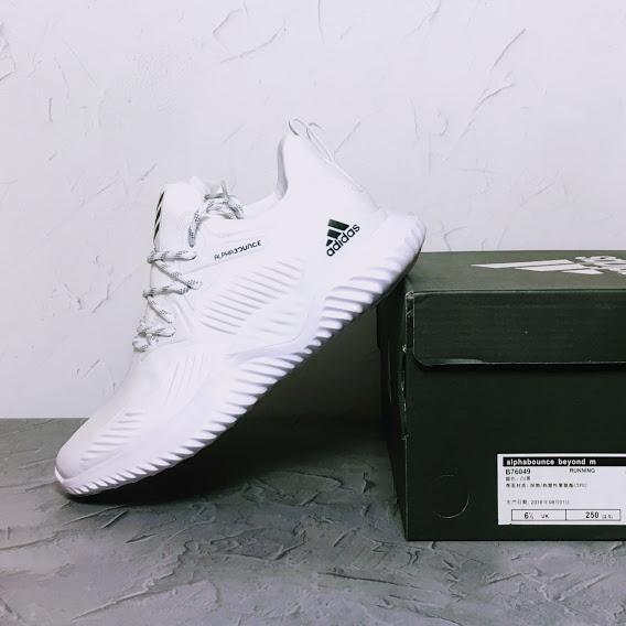 Adidas Alphabounce Beyond M Elastic White