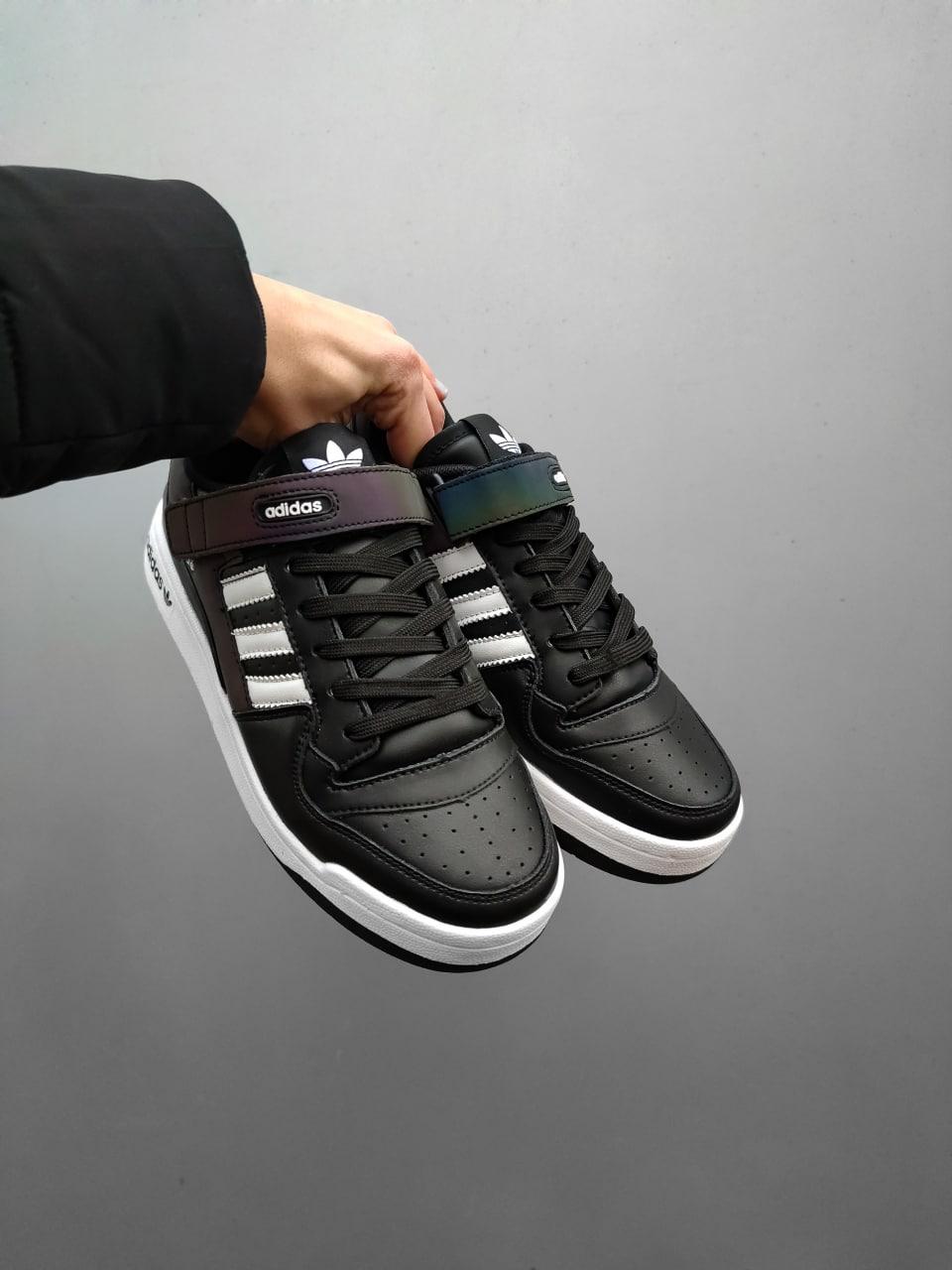Adidas Forum Low Black White v2
