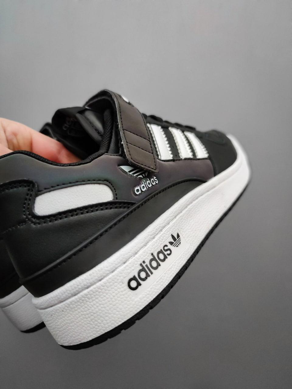 Adidas Forum Low Black White v2
