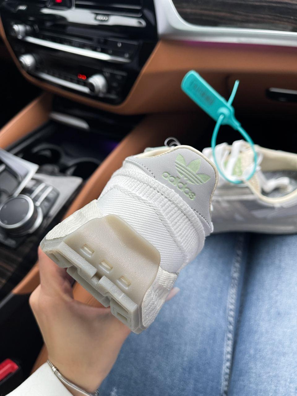 Adidas Retropy White
